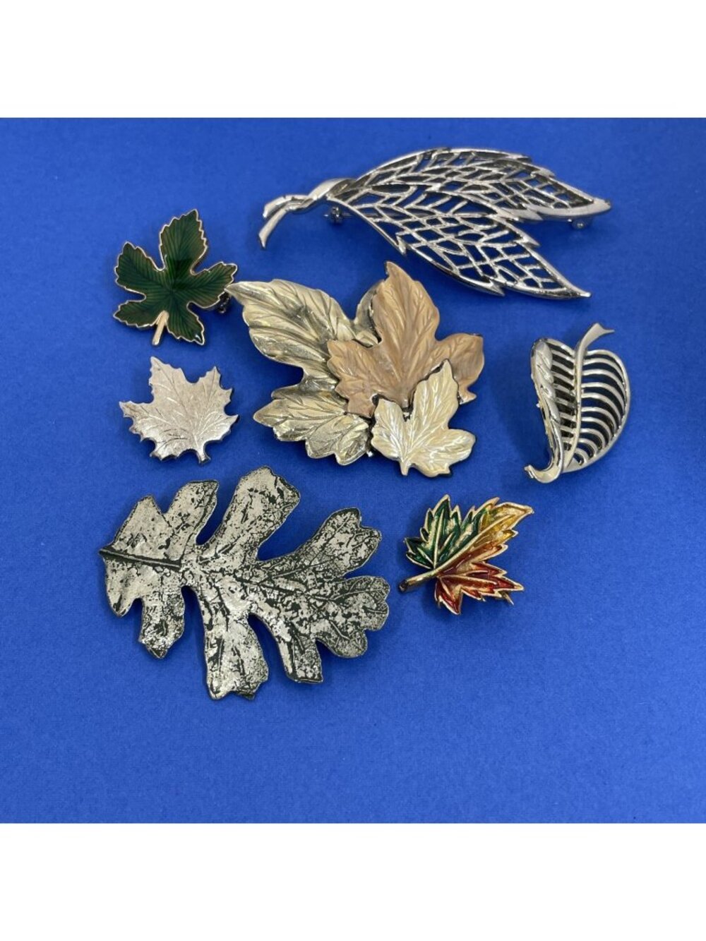 Vtg Lot Of 7 Leaves Pin Brooch Mixed Leaf Bundle